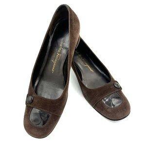 Salvatore Ferragamo Brown Suede Block Heel Pumps Gancini Logo Size 6C Fall Trend